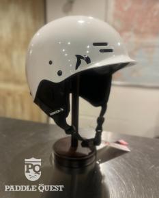 ☆10%オフ☆ PREDATER HELMETS FR7-W　グロスホワイト